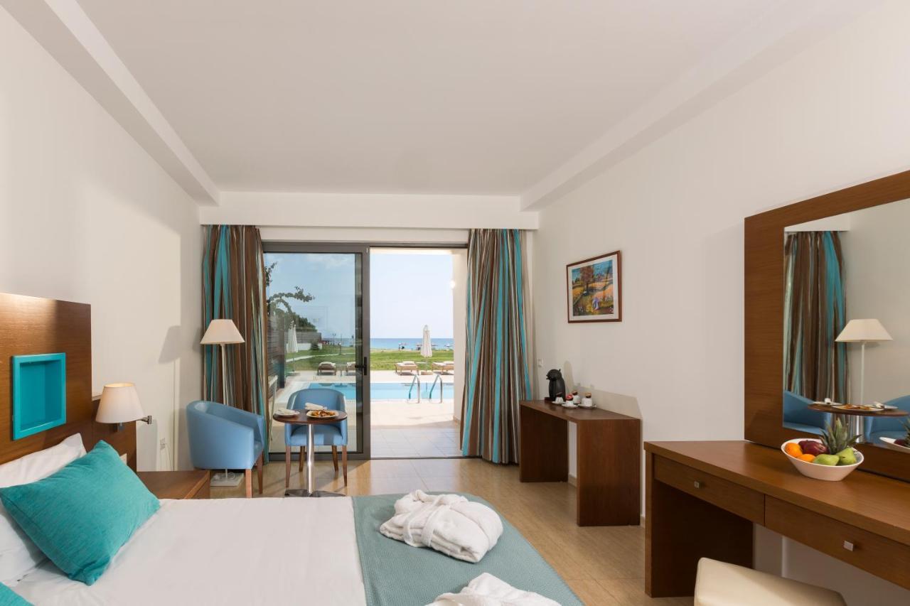 Asterias Beach Resort 阿凡投 外观 照片