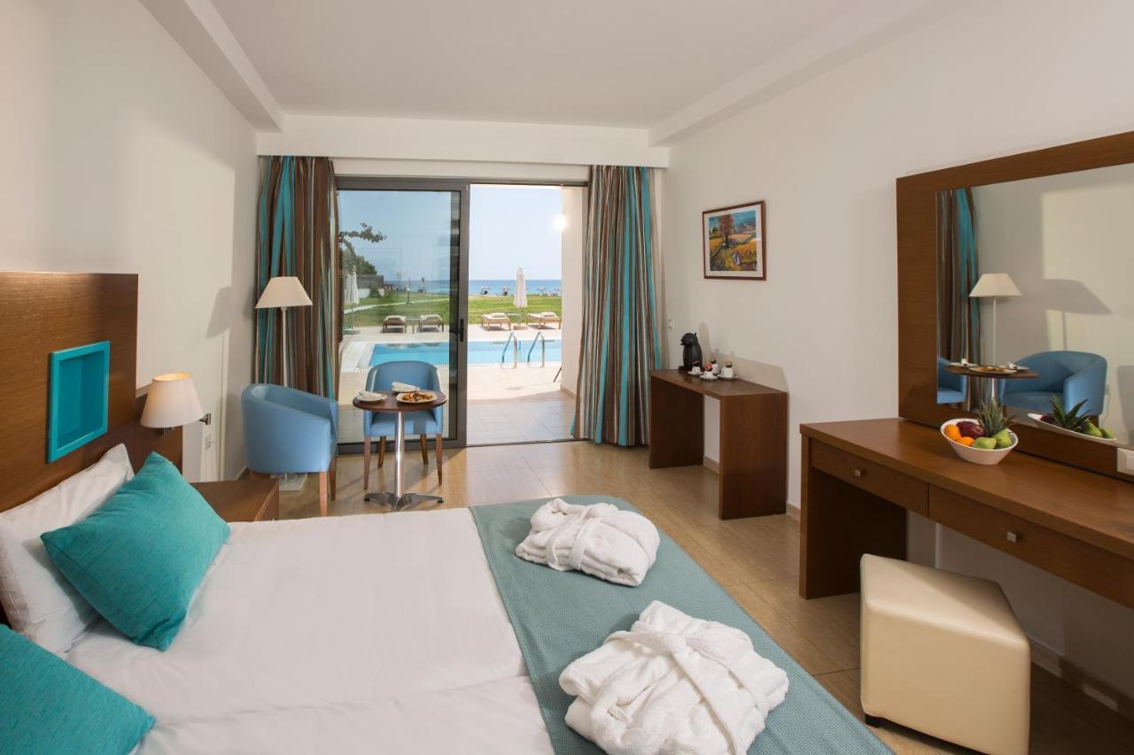 Asterias Beach Resort 阿凡投 外观 照片