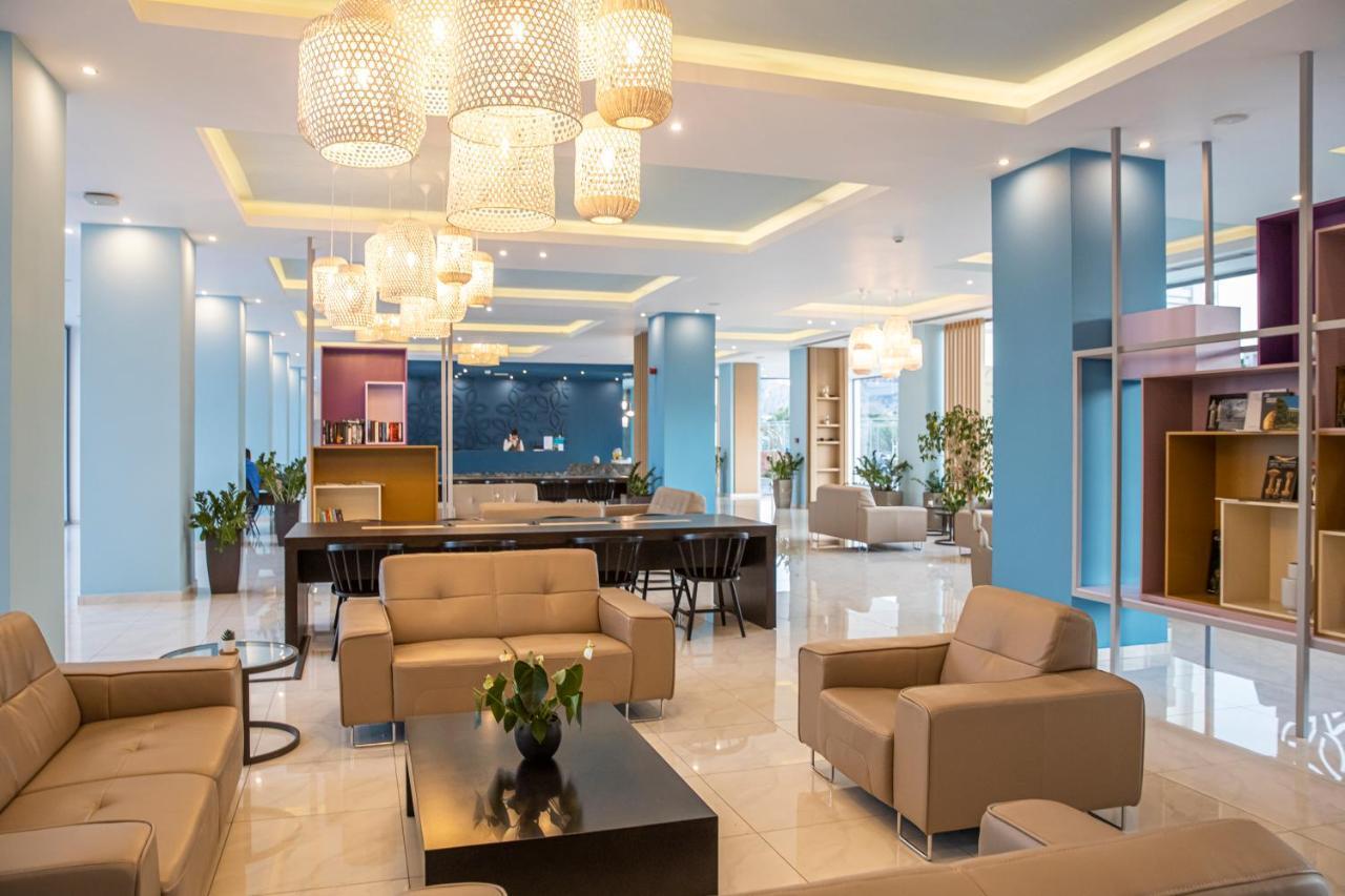 Asterias Beach Resort 阿凡投 外观 照片