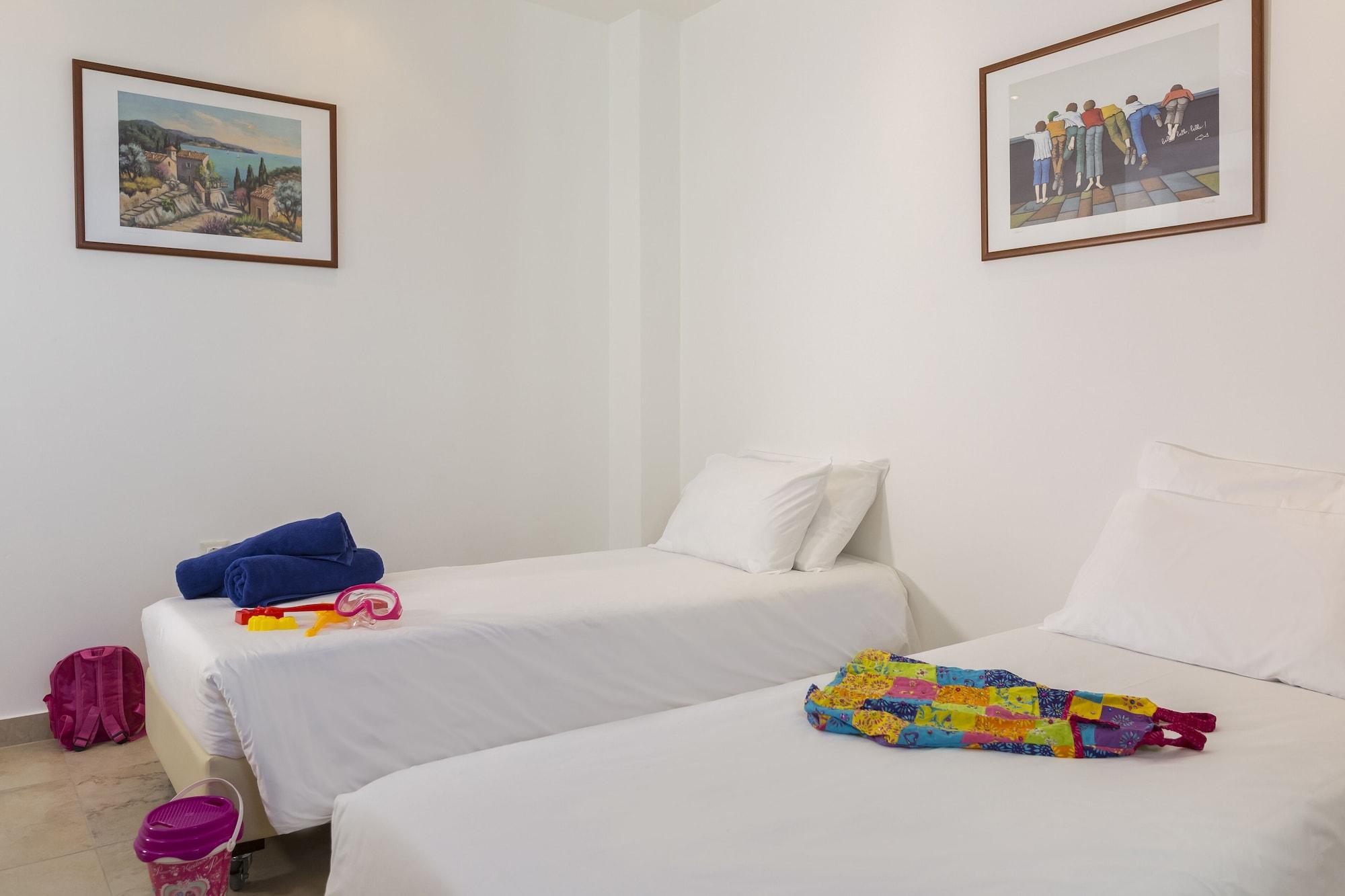 Asterias Beach Resort 阿凡投 外观 照片