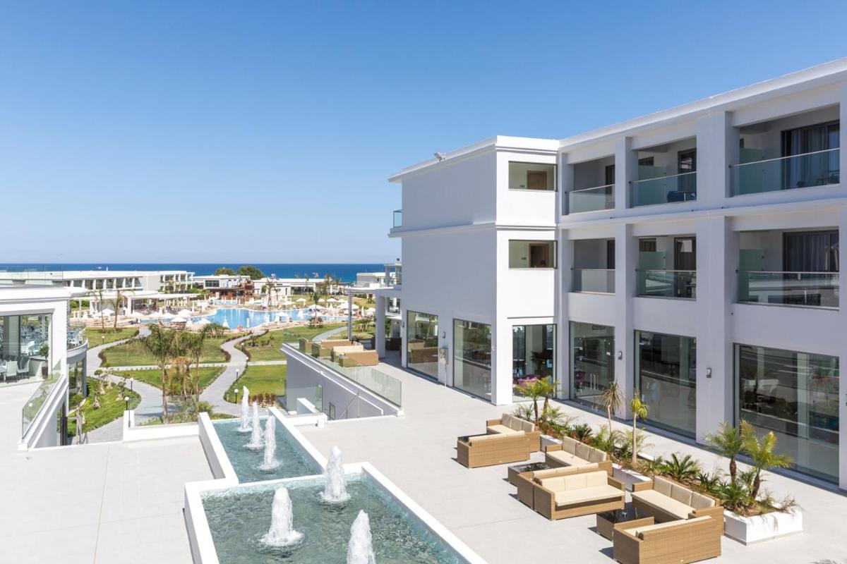 Asterias Beach Resort 阿凡投 外观 照片