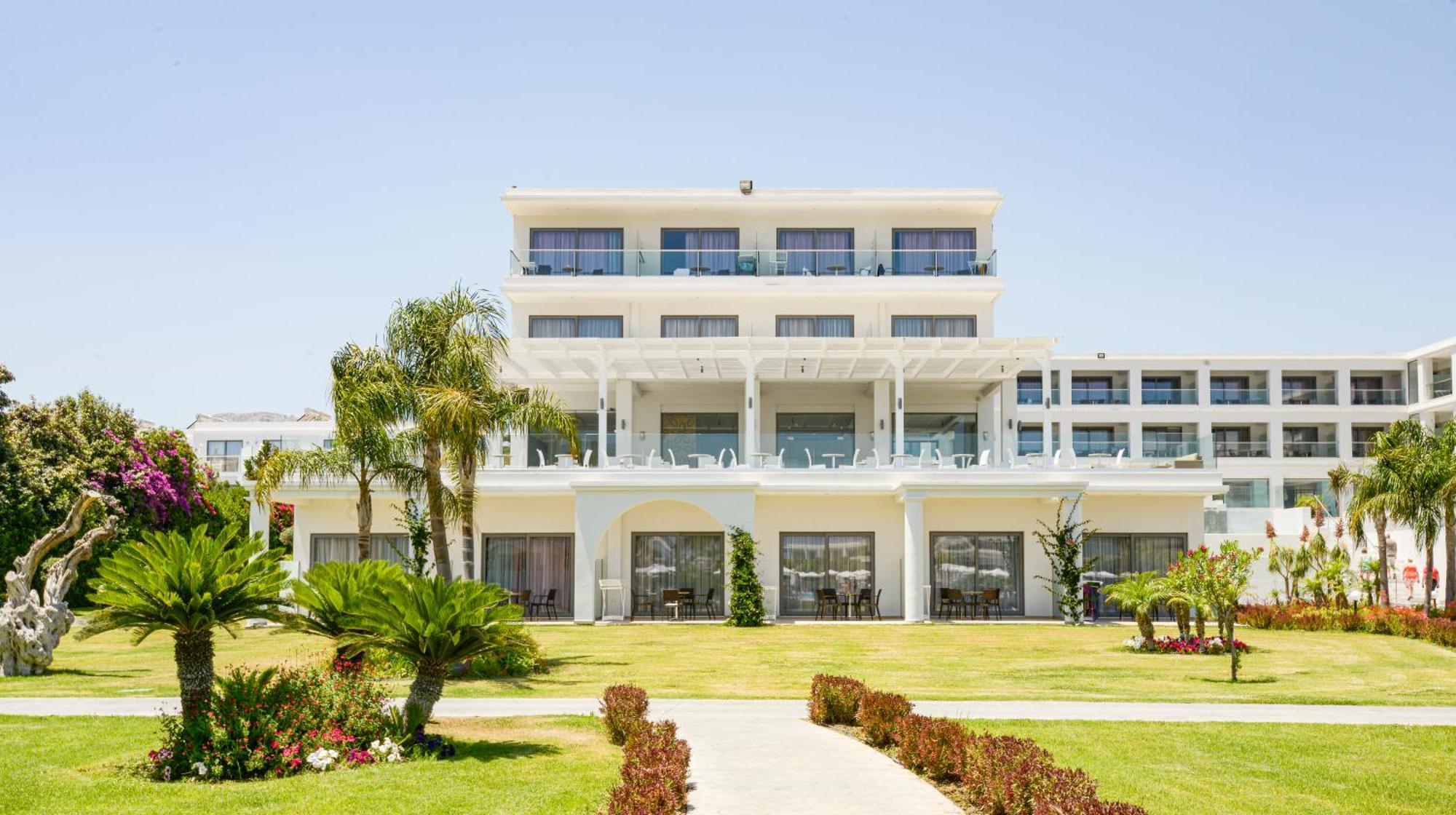 Asterias Beach Resort 阿凡投 外观 照片