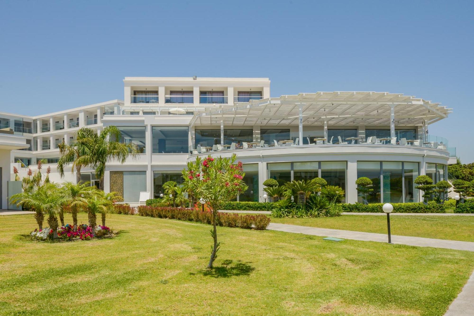 Asterias Beach Resort 阿凡投 外观 照片